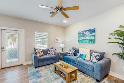 Fulton House | Rockport Oasis Retreat