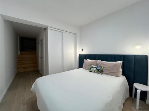 Vila do Conde Apartment | Romantic Downtown Studio