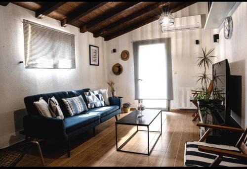 Trikala Apartment | Romantic loft