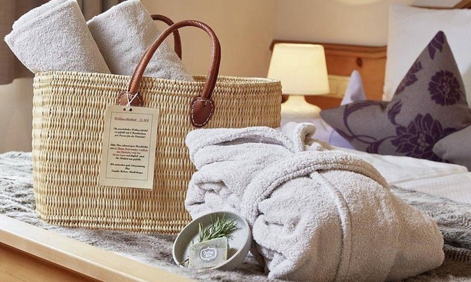Mittersill Hotel | Romantic Suite Price of Honor - B&B up to 3 nights - Gut Sonnberghof Naturhotel