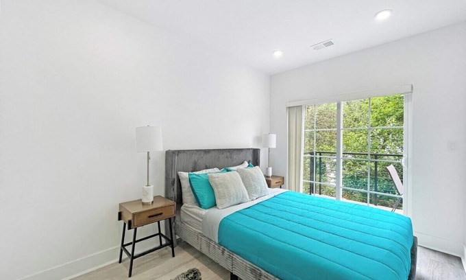 Brookland Bed & Breakfast | Rooftop Views | Brookland Penthouse | Garden View