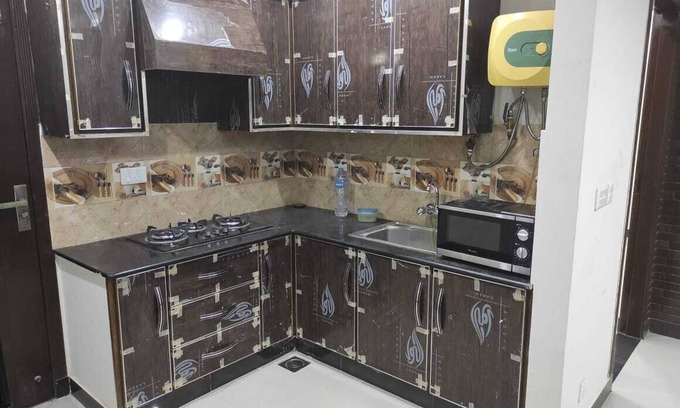 Bahria Town House | "room in Apartment - Diamount 1 Bedroom Full Furnished Apartment"