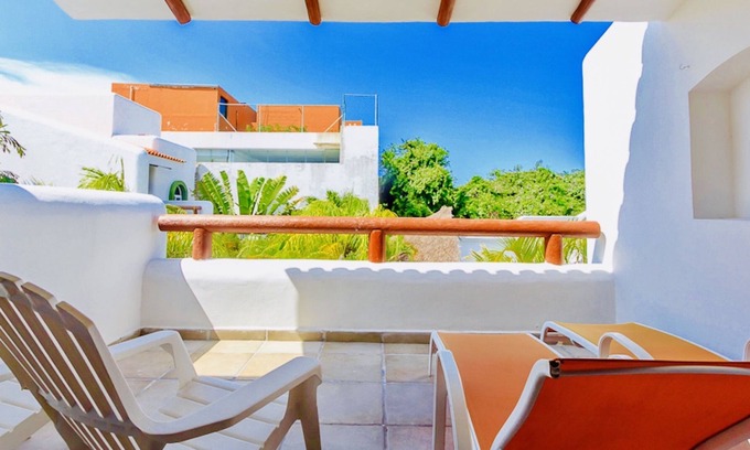 Playacar Apartment | Room in B&B - Deluxe Jacuzzi Balcony Room With Swimming Pool Air Conditioning and Parking