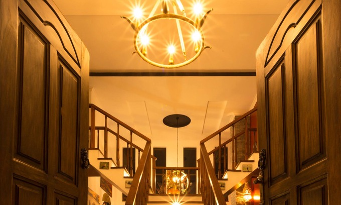 Kilimambogo Villa | Room-kilihouse B&b Large Ensuite Double