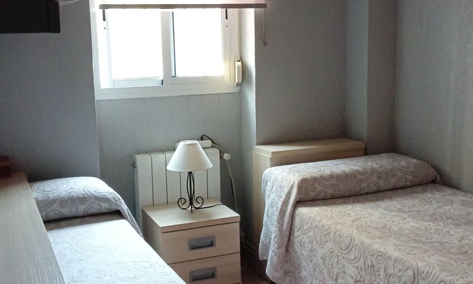 Huelva Apartment | Room near university, hospital, park and private parking lot