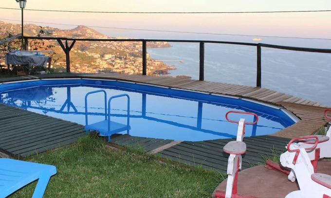Camara de Lobos Villa | Room with sea view
