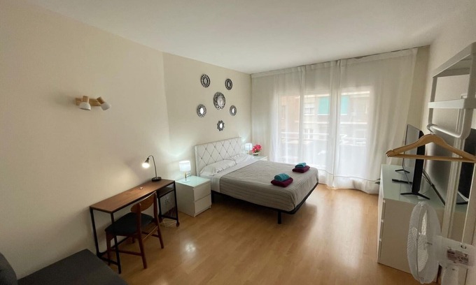 L'Antiga Esquerra de l'Eixample Apartment | Rooms Paris