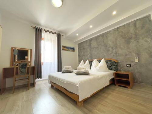 City Center House | Rooms Valentino