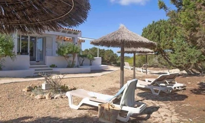 Formentera Apartment | Roquetes Bungalow .
