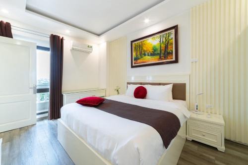 Trung Hoa Nhan Chinh Apartment | Rosee Apartment Hotel
