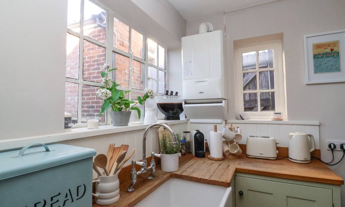Aldeburgh Cottage | Rosemary Cottage, Aldeburgh