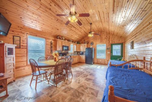 New Braunfels House | RR 9122SF Sunflower Cabin