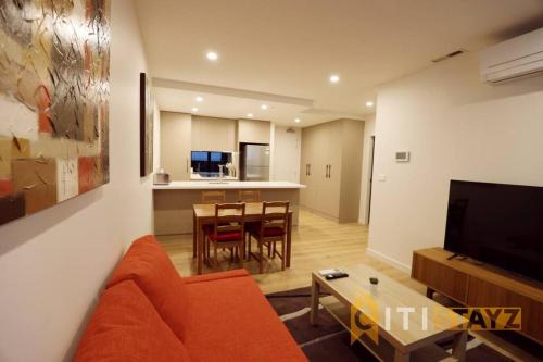 Phillip Apartment | Ruby Red, 1Bd 1Bth Apt - Woden CBD