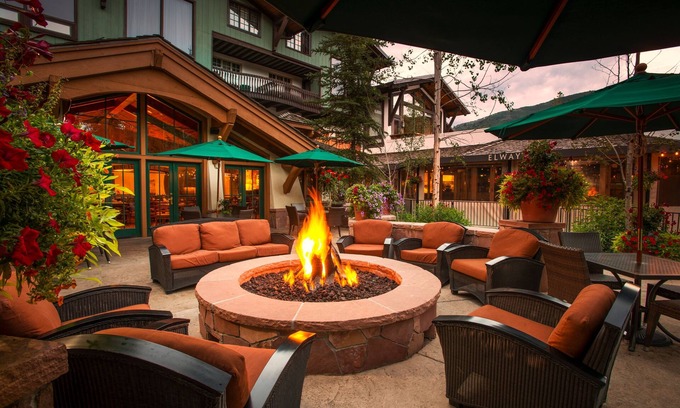 Vail Hotel | Rustic Mountain View 2Bedroom Condo- Lodge at Vail by RedAwning - Save 20% on 7+ Nights!
