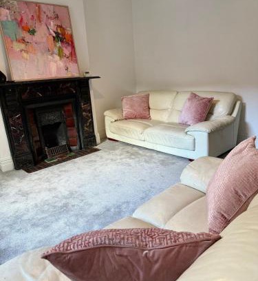 Bedford Apartment | Rutland - Large town centre apartment