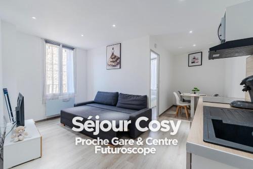 Chatellerault Apartment | Séjour Cosy - Proche Gare & Centre - Futuroscope 3