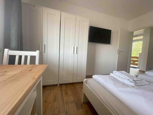 Schwandorf Apartment | SAD163 - Möblierte Monteurwohnung mit Balkon