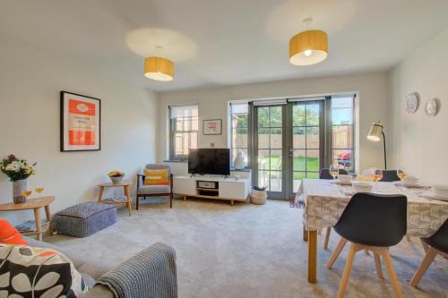 Mundesley House | Samphire Cottage