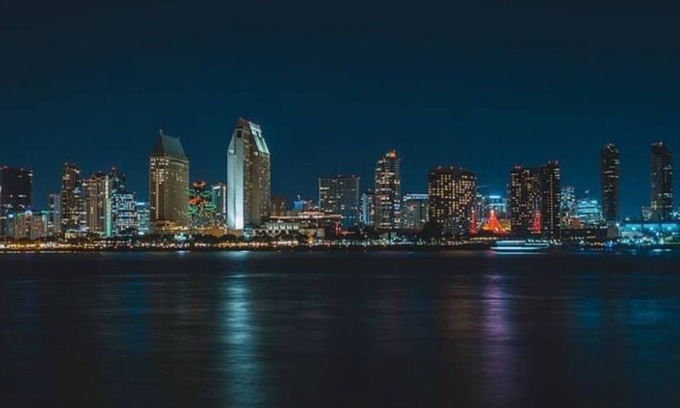 Miramar House | "SAN DIEGO!! Everyone can have fun there!! Let Go, Enjoy!!