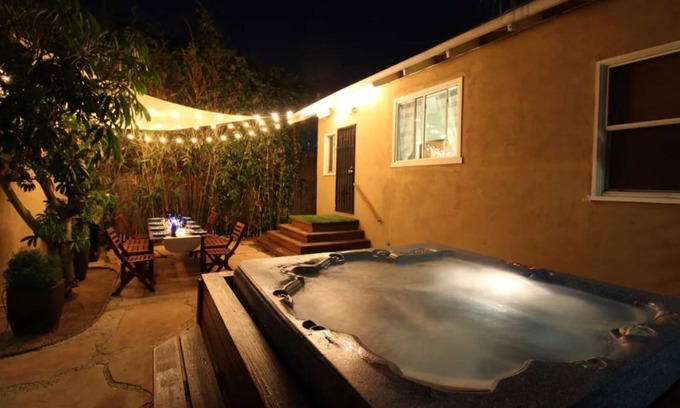 Stockton House | San Diego Urban Oasis. Spacious & best location.