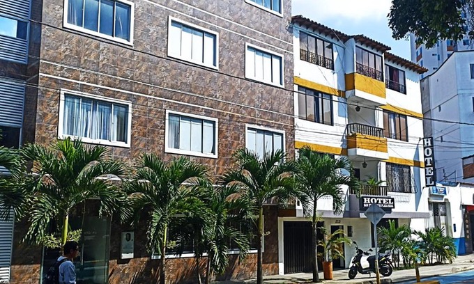 Bucaramanga Hotel | San Francisco Plaza Real