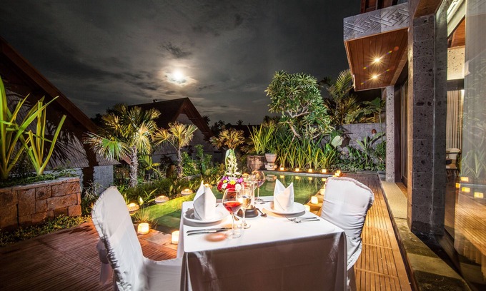 Sukawati Hotel | Sanctoo Suites and Villas