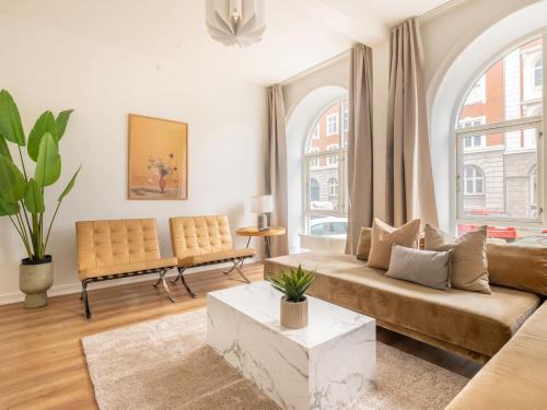 Copenhagen City Centre Apartment | Sanders Noble - Fantastic 5-Bdr Apt in the Capital