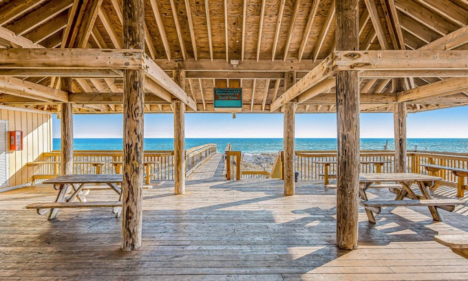 Holiday Isle Resort | Sandpiper Cove