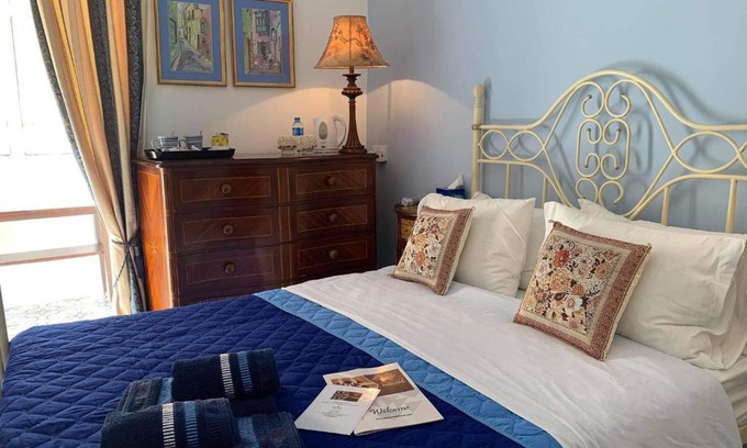 Victoria House | Santa Marija House