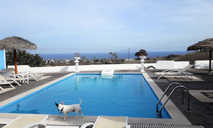 Messaria Apartment | Santorini Traditional Suites