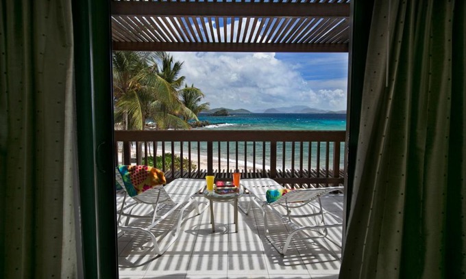 Red Hook Apartment | Sapphire Beachfront Condo - Free Wi-Fi - Save!