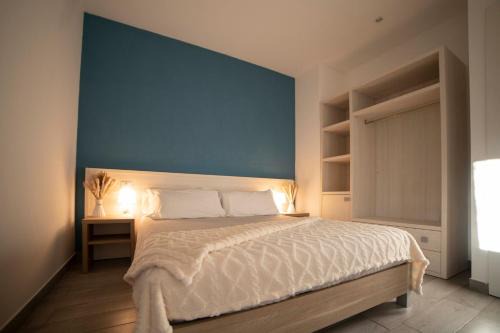 Mattinata House | saracena superior holiday home with swimming pool and private beach