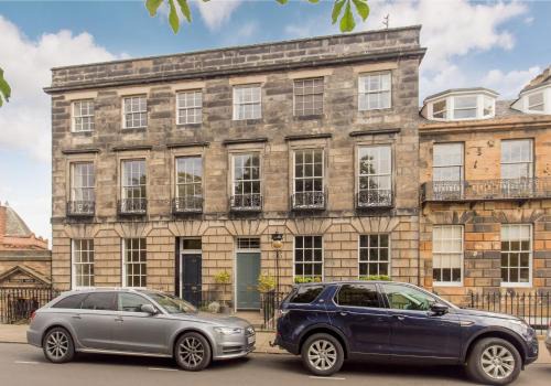 Bonnington Apartment | Saxe Coburg Place - 325