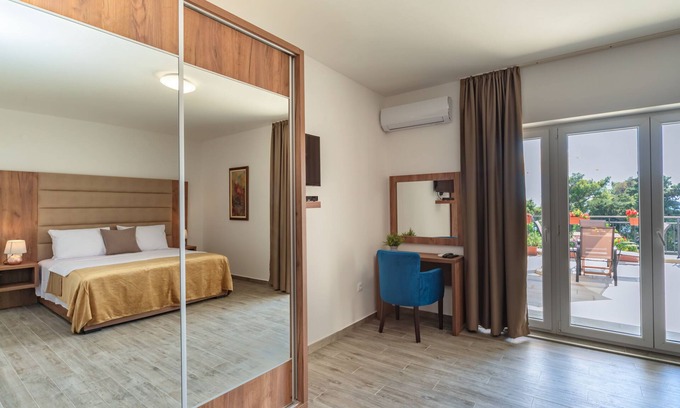 Bar Apartment | Saxofonia Apt.