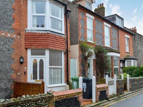 Sheringham House | Scira