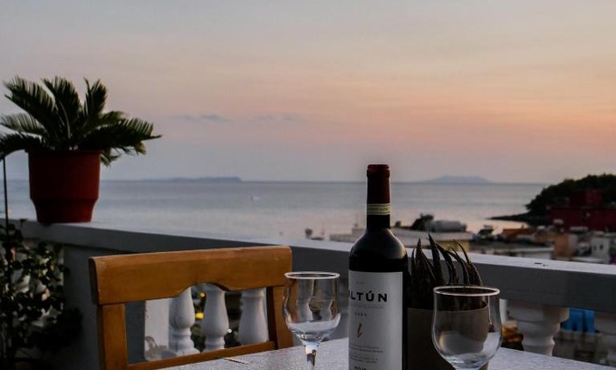 Himare Apartment | Sea Breeze Rooms