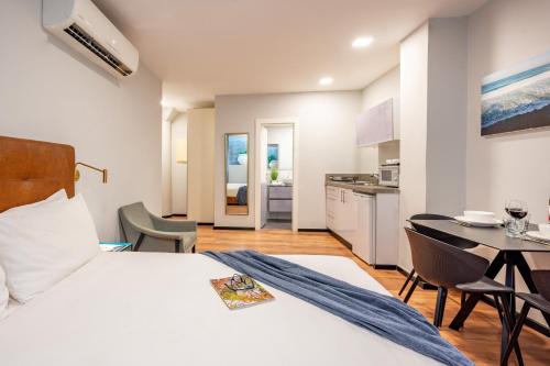 Tel Aviv Hotel | Sea Land Suites
