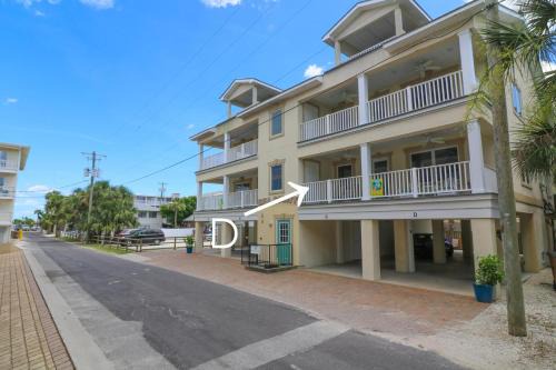 Tybee Island Villa | Sea Sight Villa D