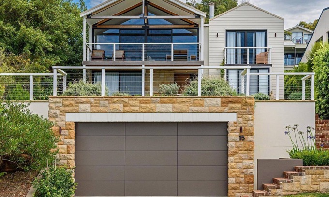 Killcare Heights House | Sea View Serenity by HolidayCo.