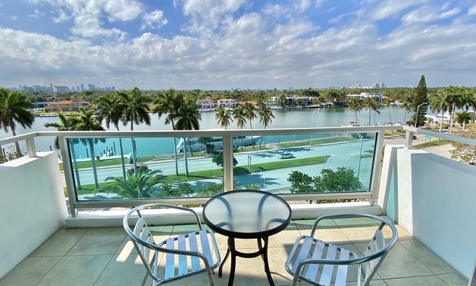 Mid Beach Apartment | Seacoast by Miami Ambassadors