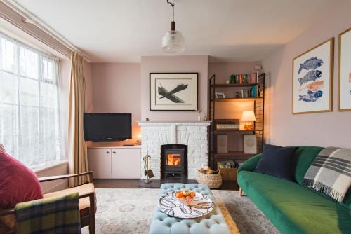 Deal House | Seafarer by Keepers Cottages