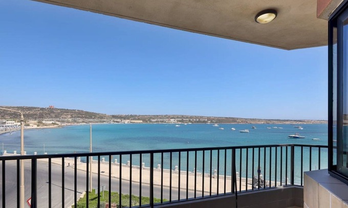 Għadira Apartment | Seafront 2 Bedroom Apartment Overlooking Bay