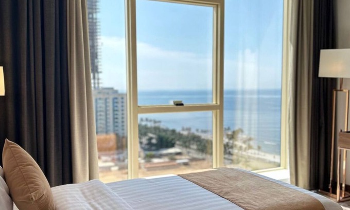 Ash Shati Hotel | Seafront Luxury Suites Jeddah Corniche