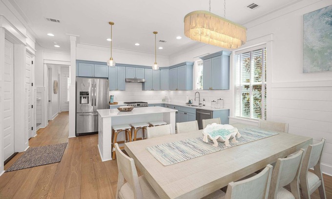 Greenway Park House | Seagrove Escape | Refreshed + Shared Pool