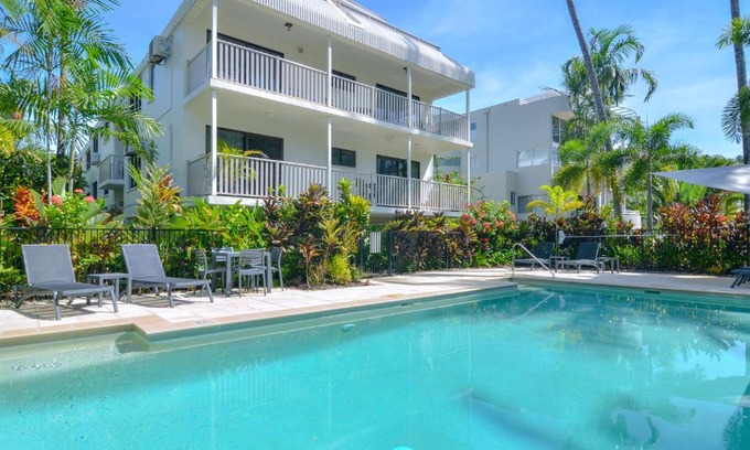Port Douglas Apartment | Seascape Holidays - Tropical Reef Apartments