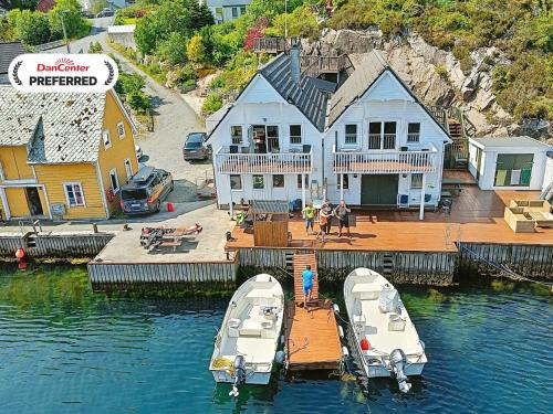 Bomlo House | Seaside Fisherman s Haven-By Traum