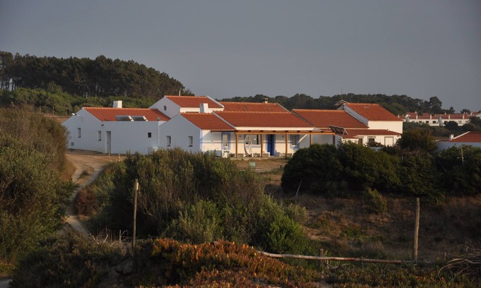 Zambujeira do Mar House | Seaside guest house. Carvalhal Beach