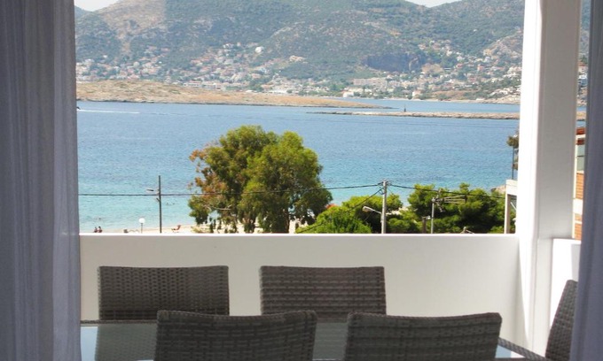 Porto Rafti Apartment | Seaside Modern Apartment - Explore Athens and Beyond