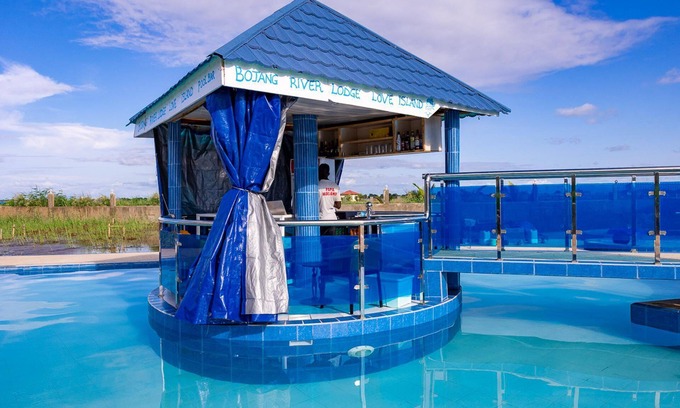 Bakau Apartment | Seaview 1-bed Suite on Cape Point Beach, Bakau - Bojang River Lodge