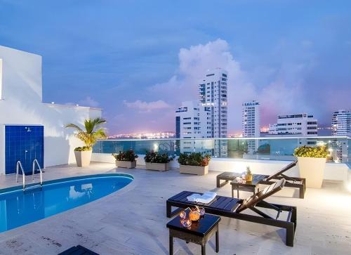 Castillogrande Apartment | SeaView Apartment in Castillogrande – Rooftop Pool - 2BR + 2Bath